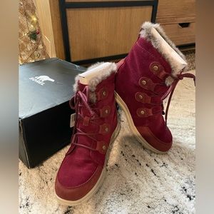 Sorel Explorer Joan Boots